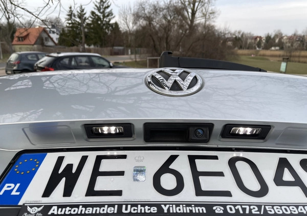 Volkswagen Passat cena 32999 przebieg: 349000, rok produkcji 2014 z Warszawa małe 497